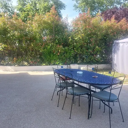 Bella Avec Piscine Et Jacuzzi Villa